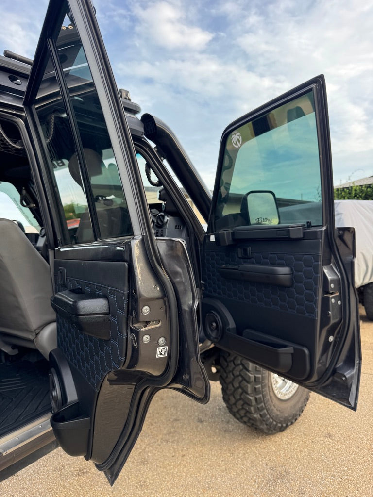 TOYOTA LANDCRUISER 70 SERIES DOOR TRIMS