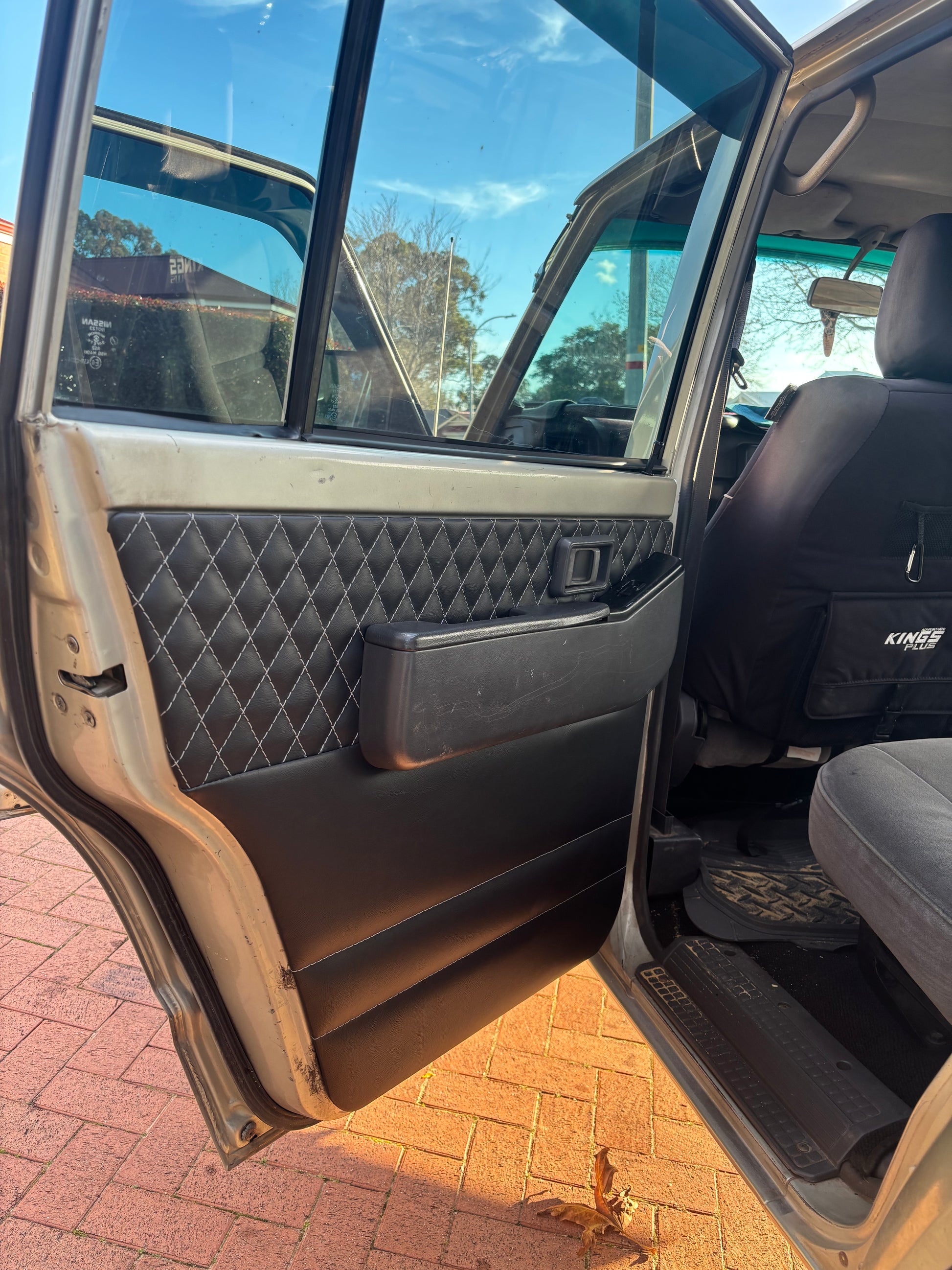 GQ PATROL DOOR TRIMS