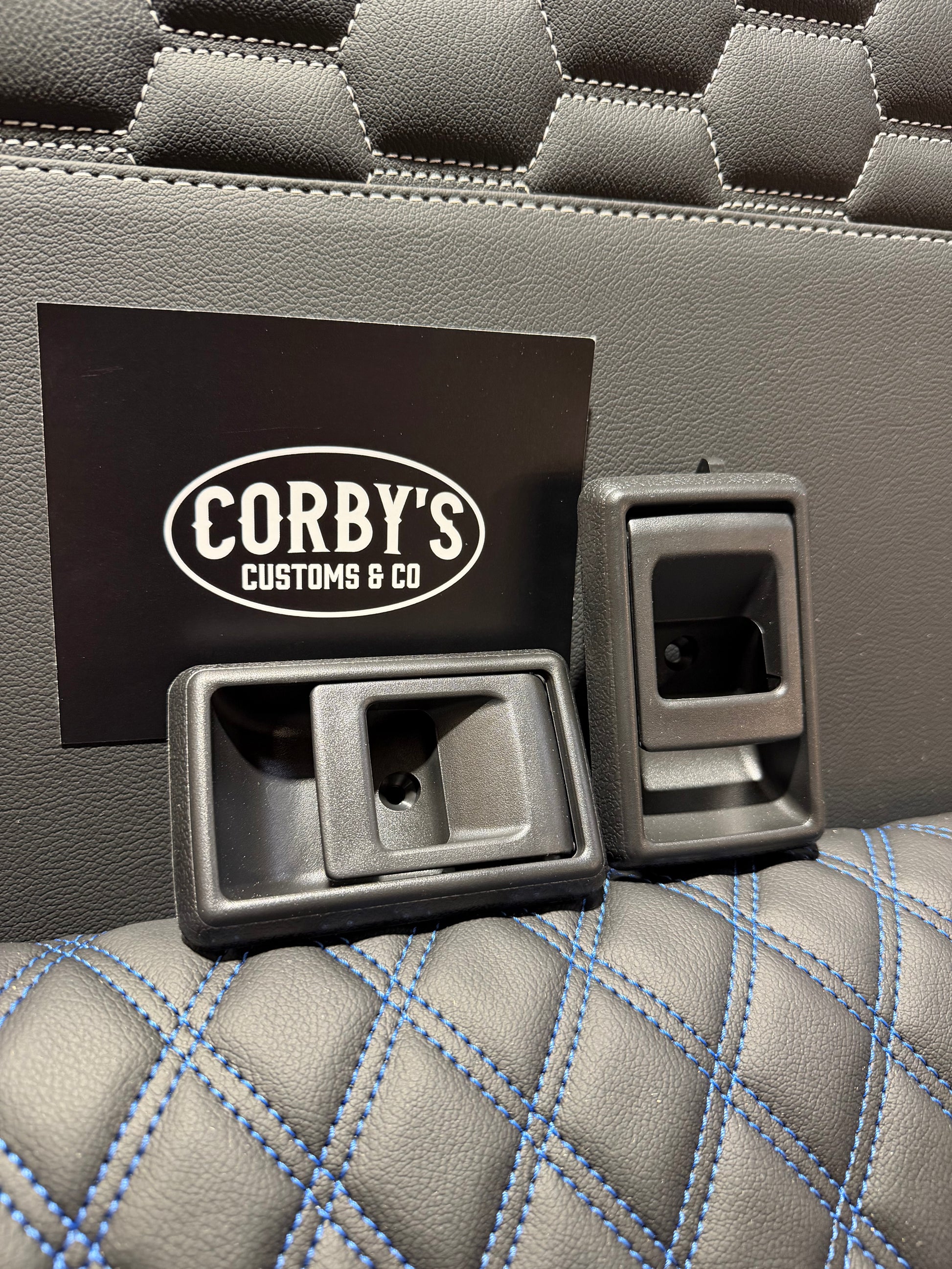 LANDCRUISER 70 SERIES - BLACK FACTORY DOOR HANDLE REPLACEMENTS