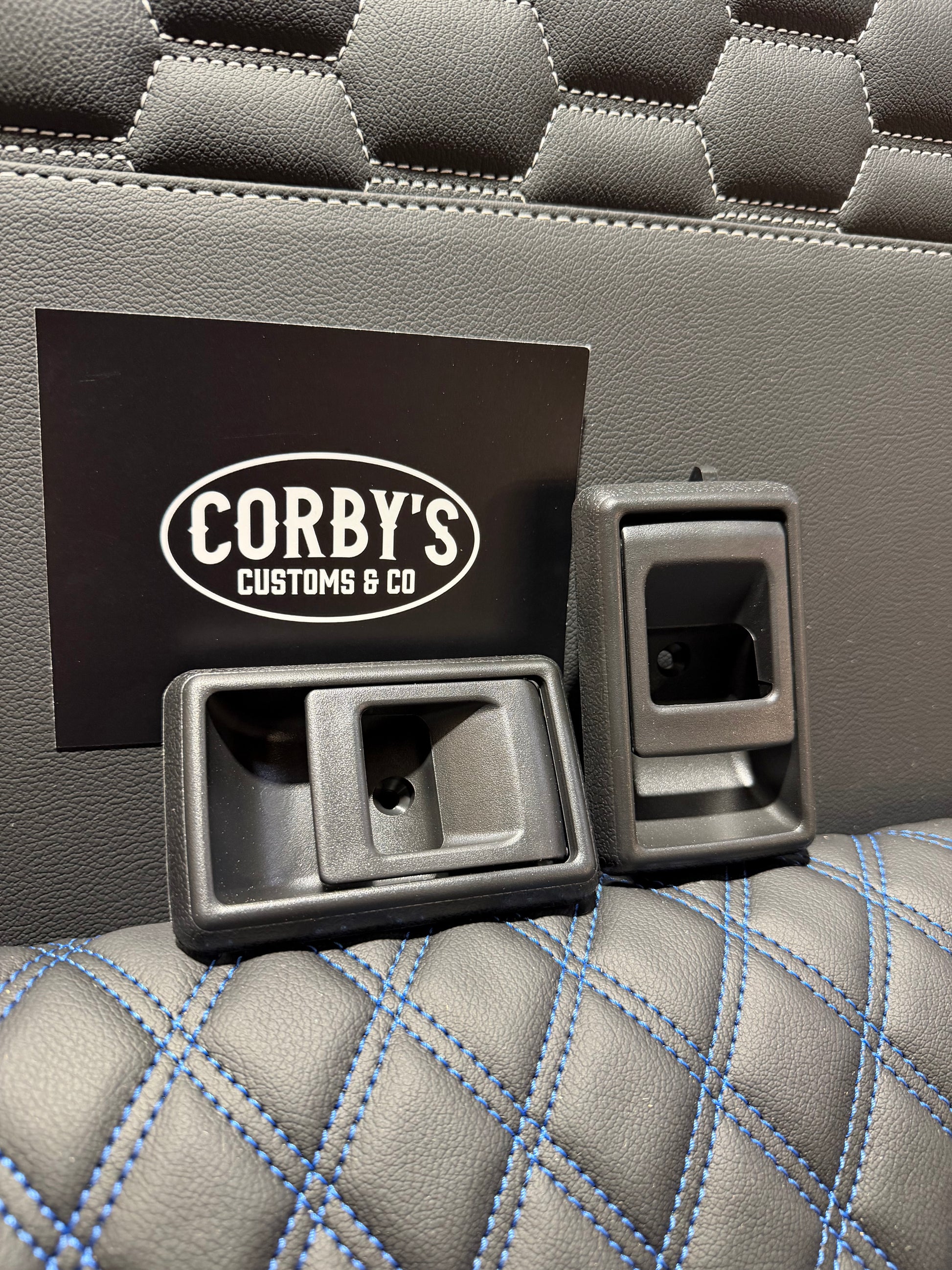 LANDCRUISER 70 SERIES - BLACK FACTORY DOOR HANDLE REPLACEMENTS