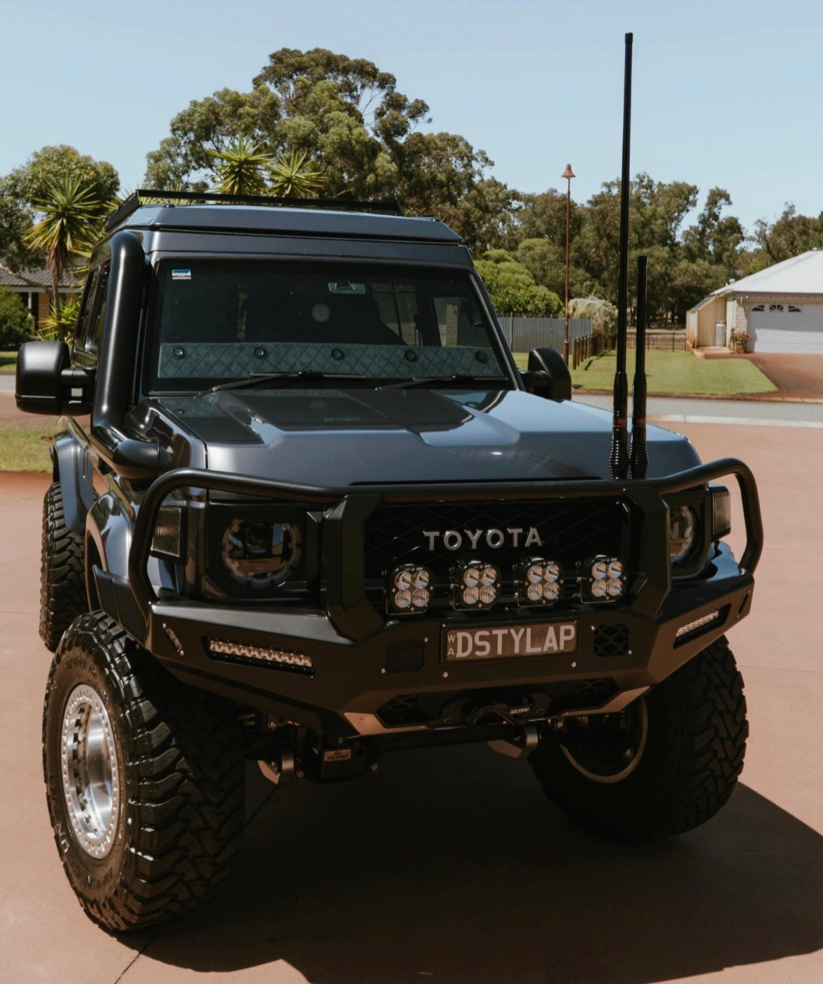 LANDCRUISER 70 SERIES BLACK MACRO DASH SHADE | Sun Visor Heat & Glare Protection