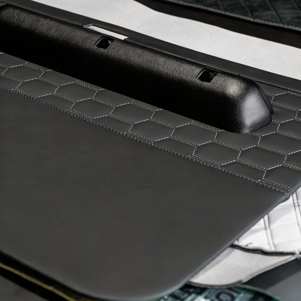 TOYOTA LANDCRUISER 70 SERIES DOOR TRIMS