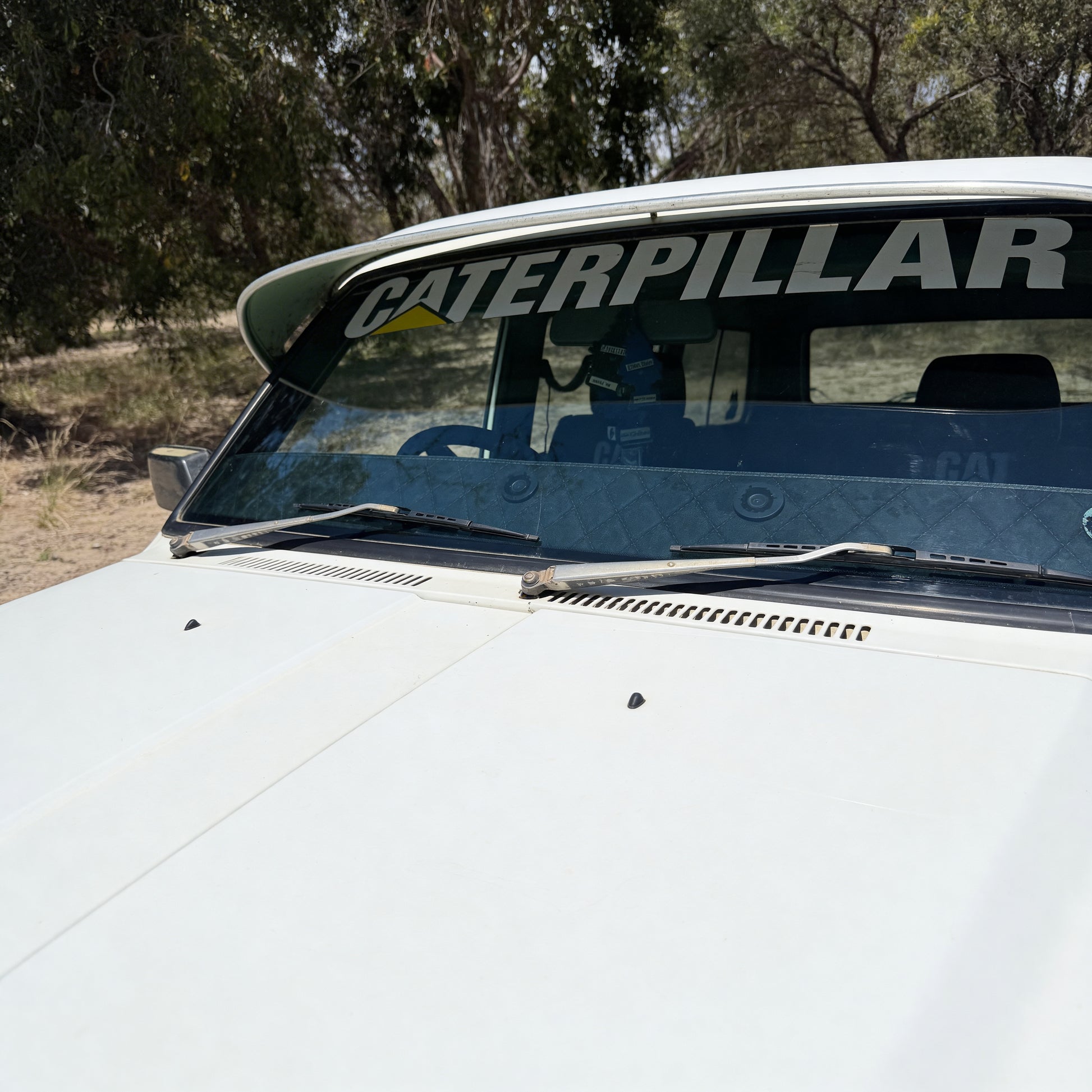 NISSAN PATROL BLACK MACRO DASH SHADE | Sun Visor Heat & Glare Protection